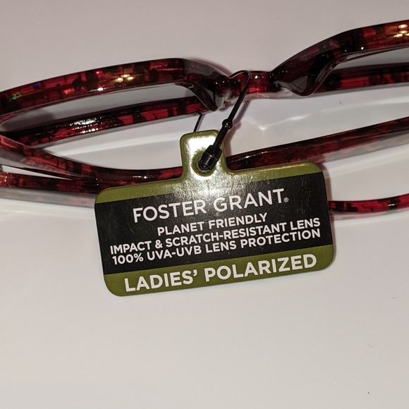 Nwt Foster Grant ladies polarized red & black sunglasses - Picture 7 of 11